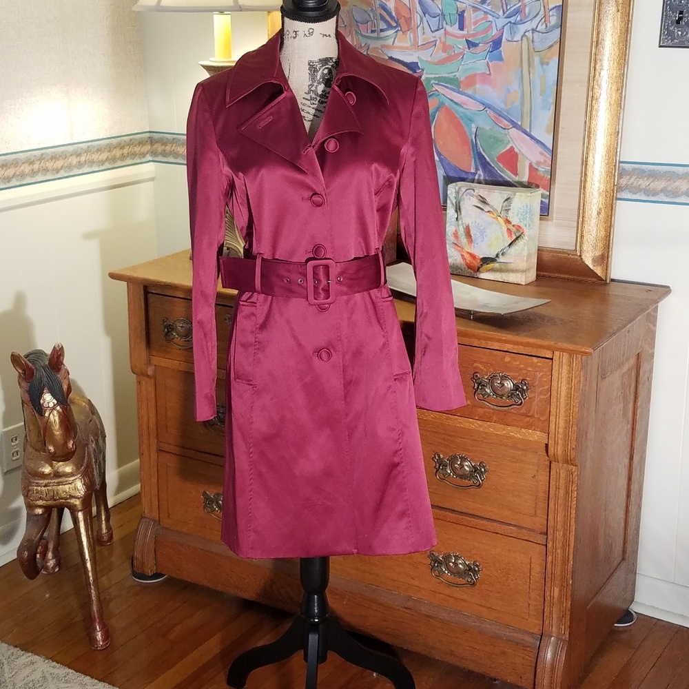 Women's Overcoat Size Small